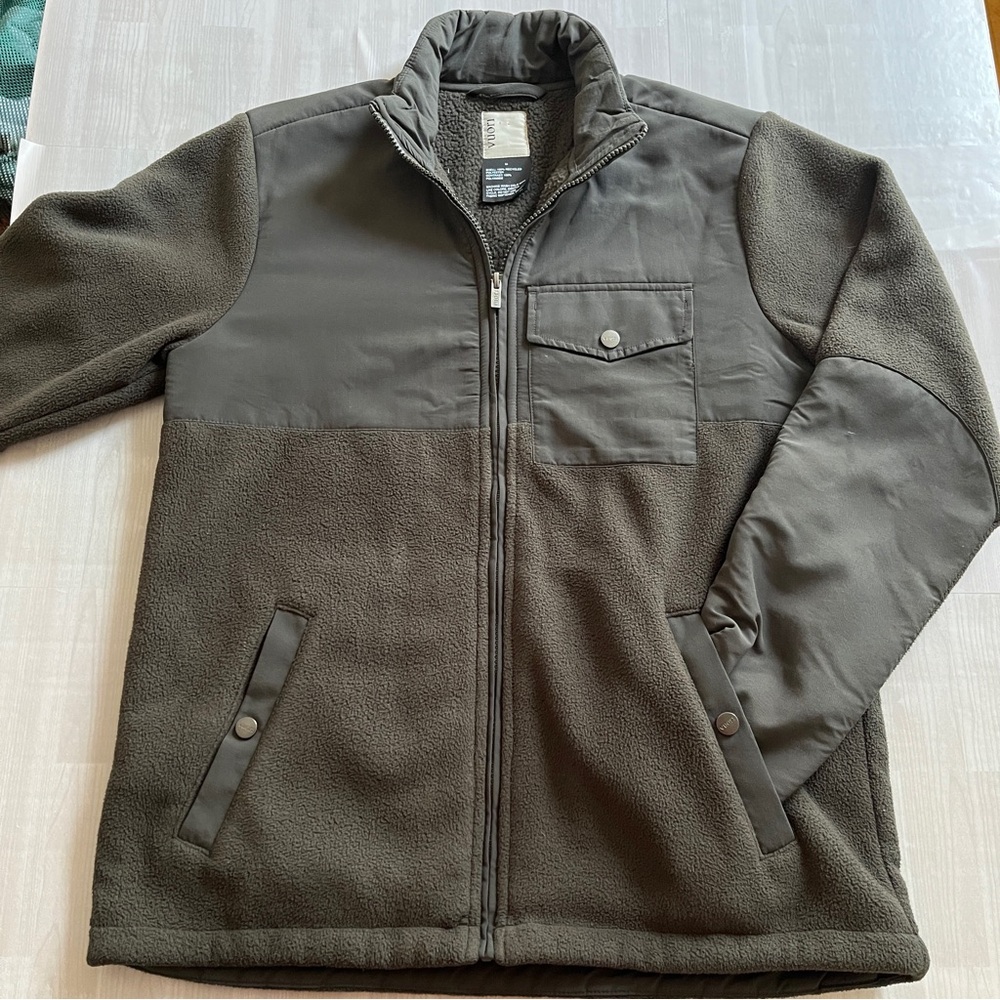 Vuori Morrow Sherpa Jacket Men's M Oregano Green Full Zip Snap Pockets